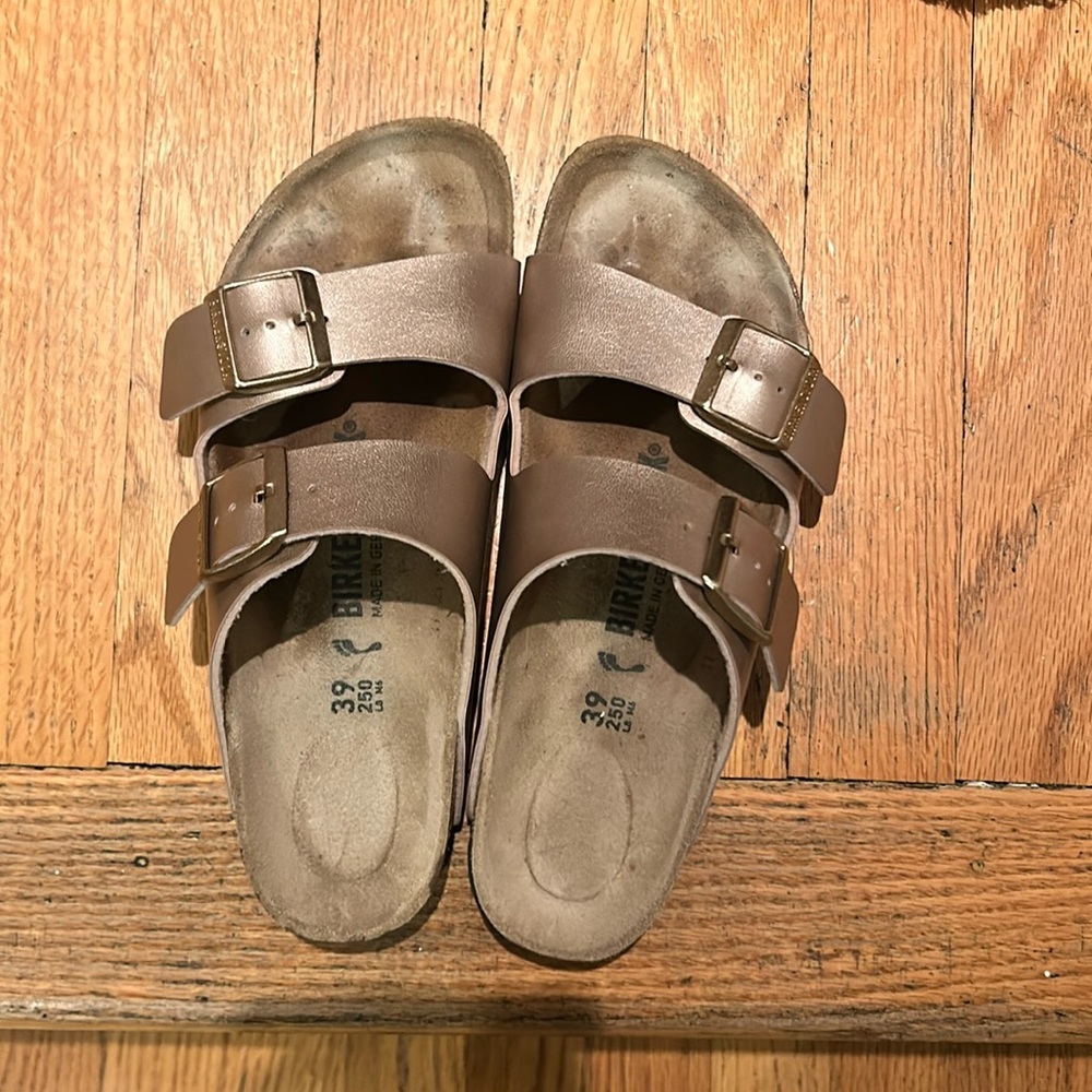 Birkenstock sandals barely worn